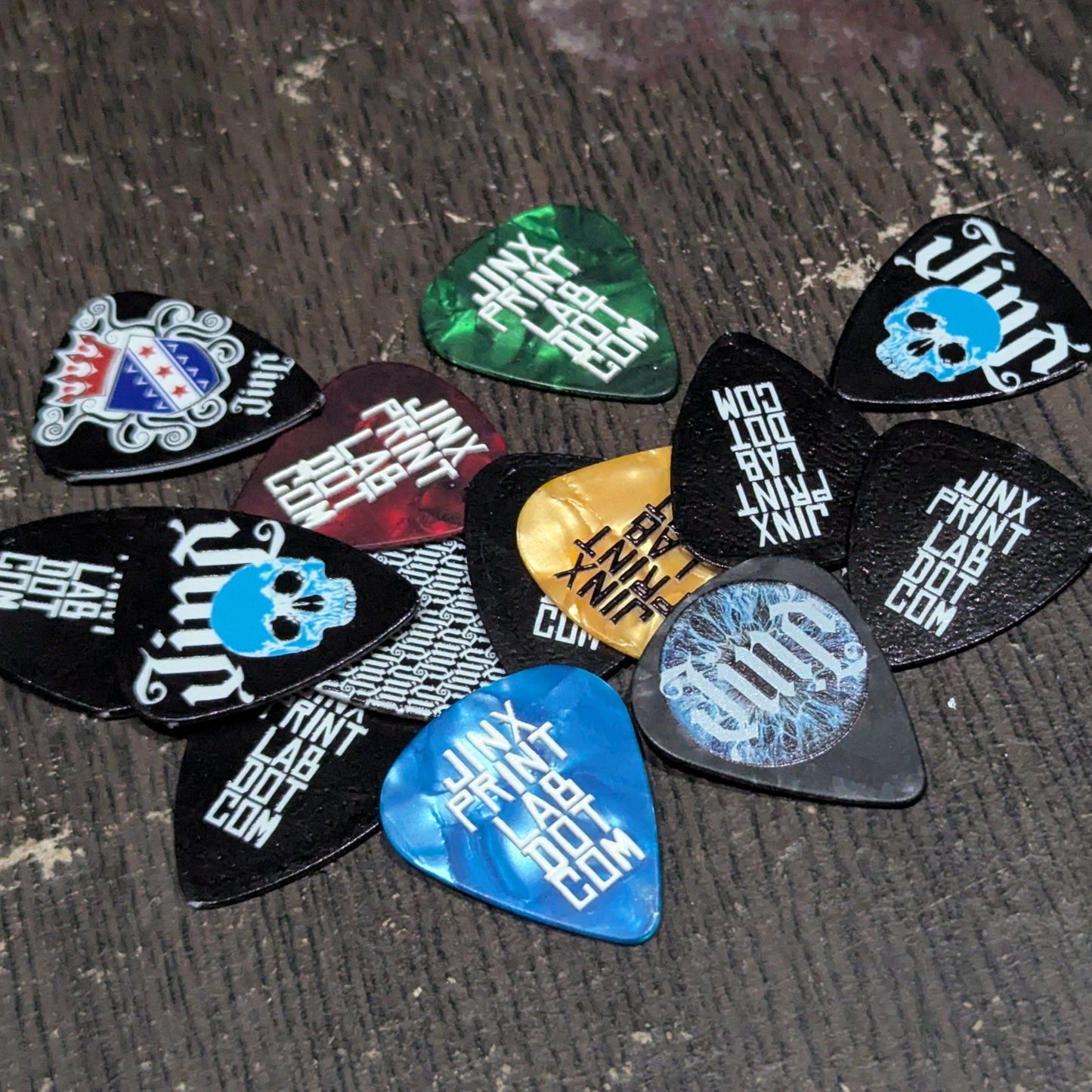 UV-PRINTED 351 PROFILE GUITAR PICKS
